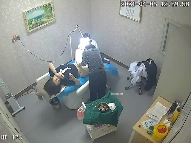 瘦猴先生探花 3 凌晨场次,胖子带班 约个毛呢大衣的阿姨软磨硬泡 推到到床上啪啪A<script src=